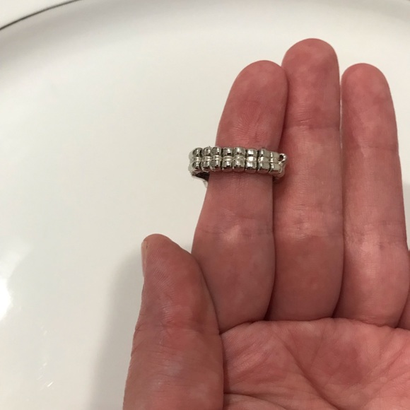 5 For $20 🥳 Orange Stretchy Paparazzi Ring - Picture 3 of 5